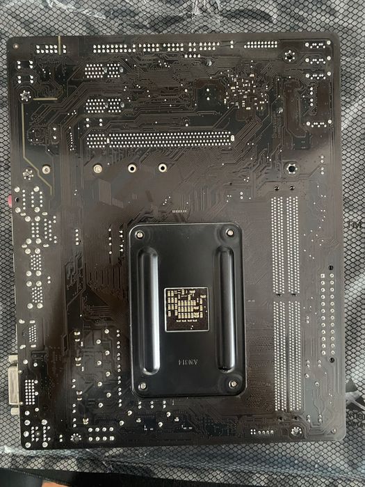 Placa de baza GIGABYTE GA-A320M-H