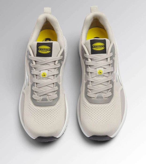 Diadora incaltaminte, adidași