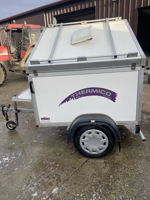 Remorca transport caini Wurz termico