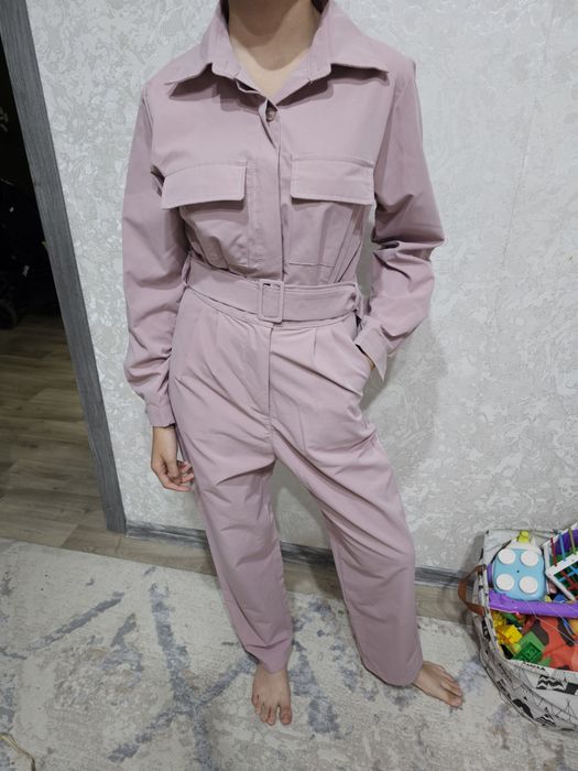 Комбинезон розовый