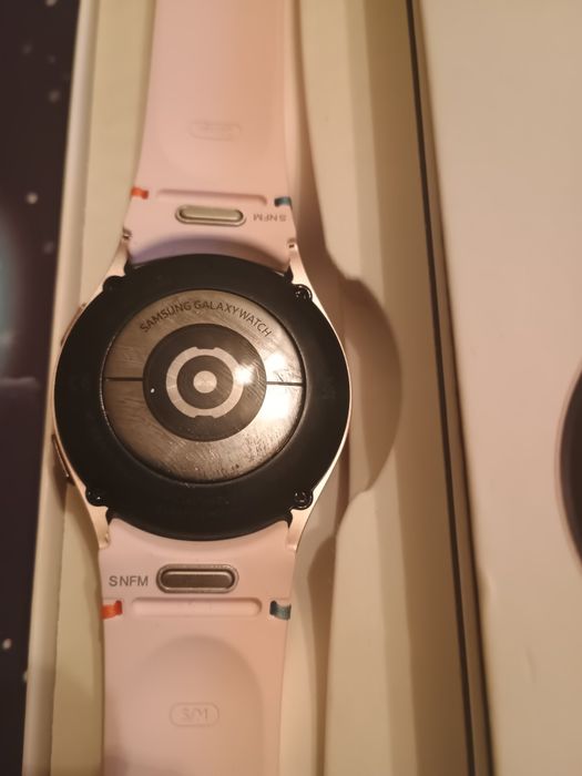 Smartwatch Samsung FE roz
