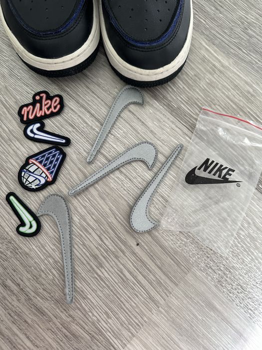 Маратонки Nike.