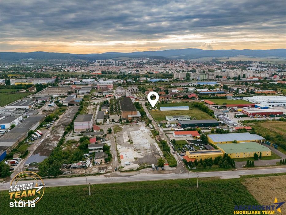 FILM! 4.600mp,aria industriala,utilitati aproape:hala,depozit,service