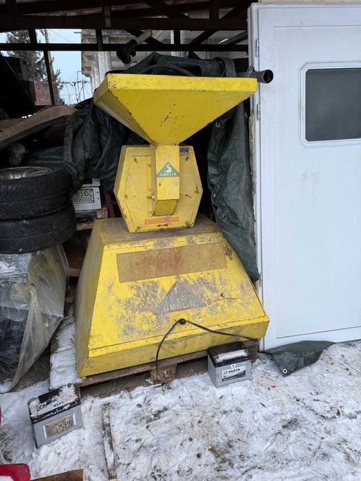 Moară profesională cu ciocănele (Germania) – Motor 7.5 kW – Trifazată