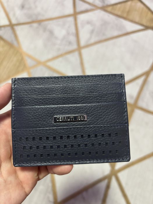 Кард холдер cerruti 1881 оригинал.