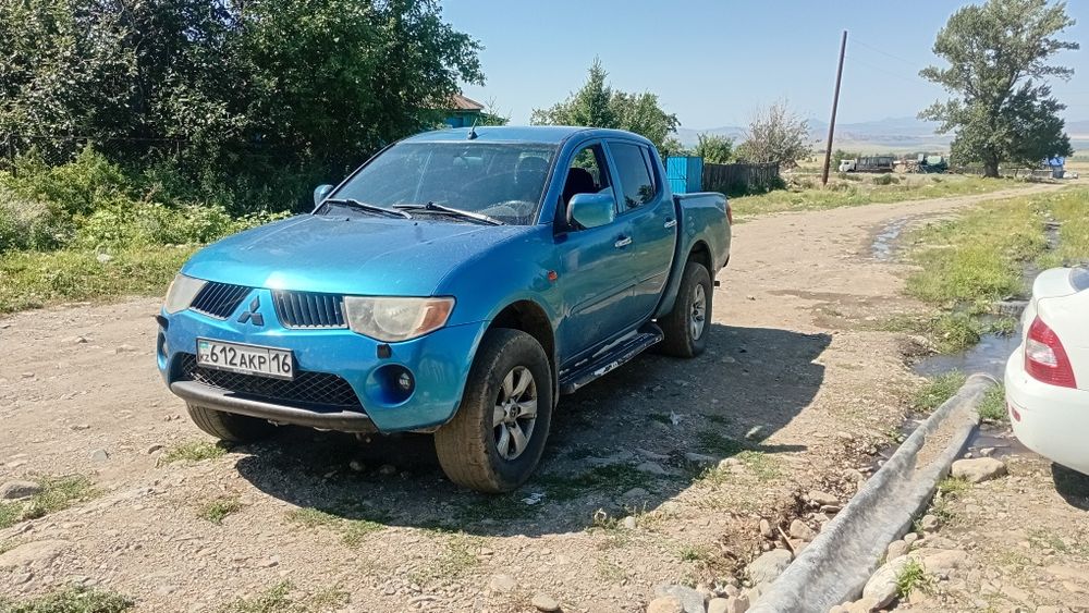 Продам митсубиси L200