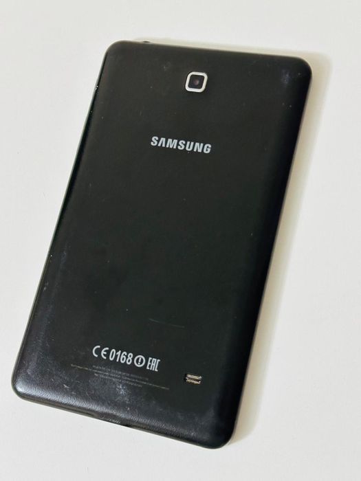 Планшет Tab4, в отличном состоянии