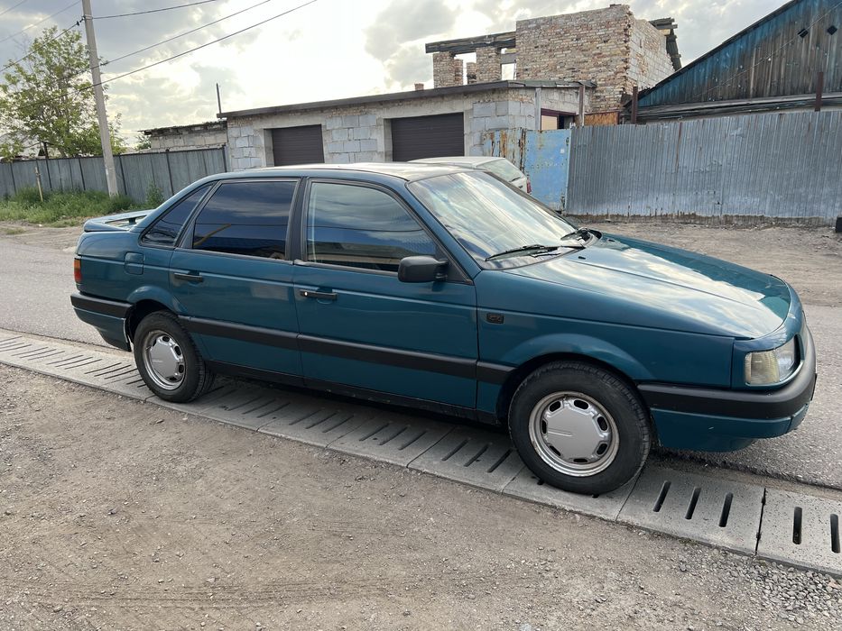 Продам VW Passat B3 1991г.в.