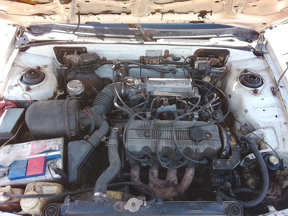 Срочно продам машину