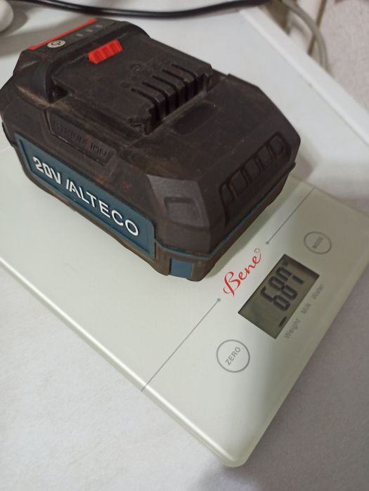 Аккумулятор на инструмент Alteco 8Ah