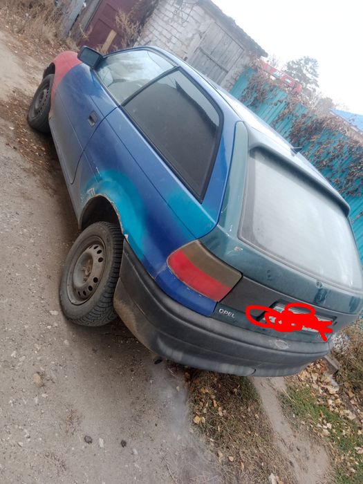 Машина  сатылады 350000