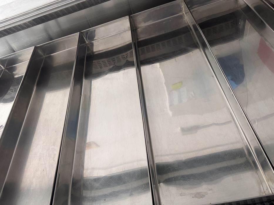Tavi inox pentru carne