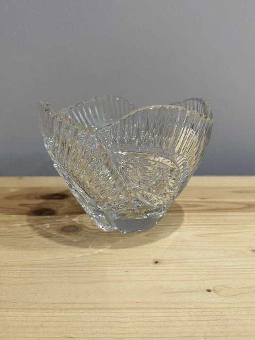 Продам хрустальные вазочки