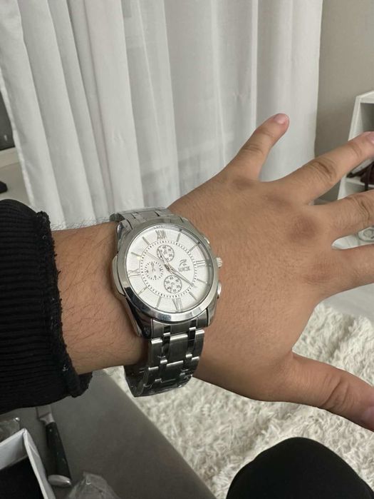 Продам часы качественные