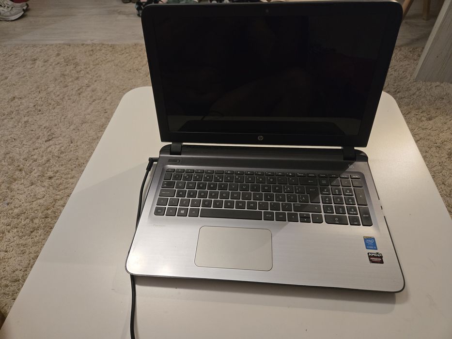 Laptop HP Pavilion 15 Star Wars Edition i3
