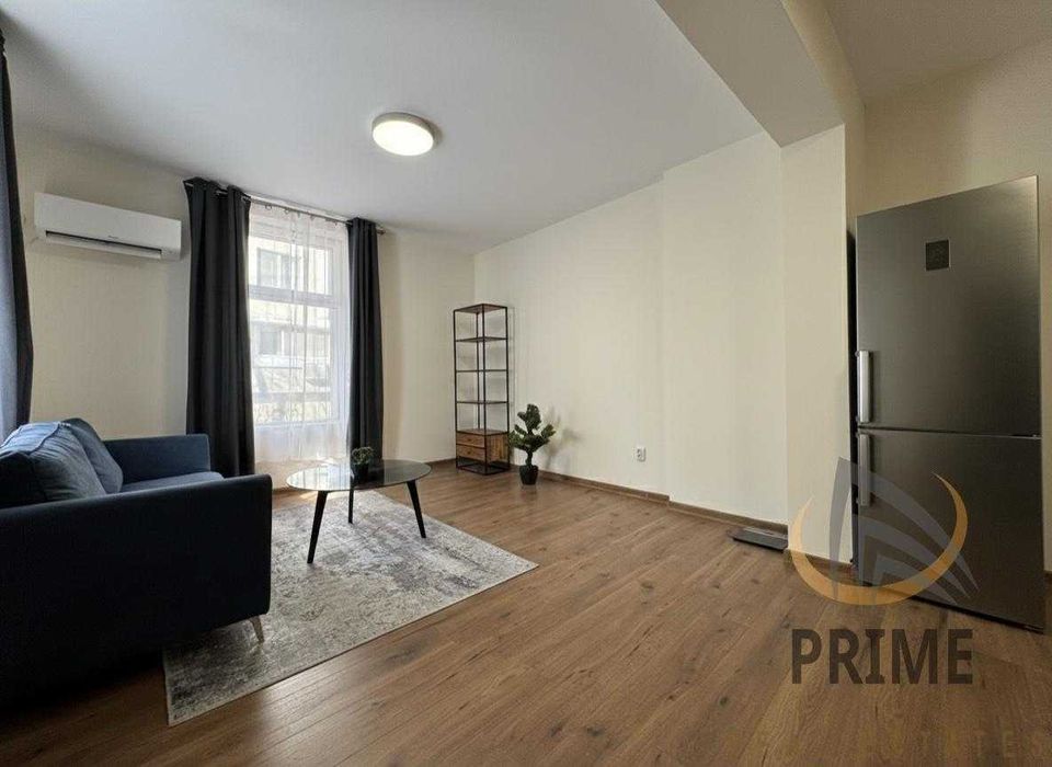 Продава се Двустаен апартамент в Бургас, Център - 66 кв.м за 1700 €/кв.м - Снимка #1