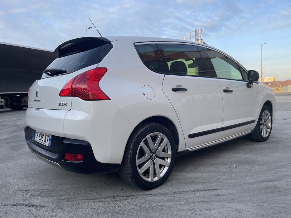 Vand Peugeot 3008 - Hybrid - 4x4 Automat
