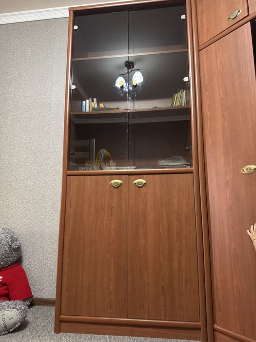 Продам шкаф , самовывоз