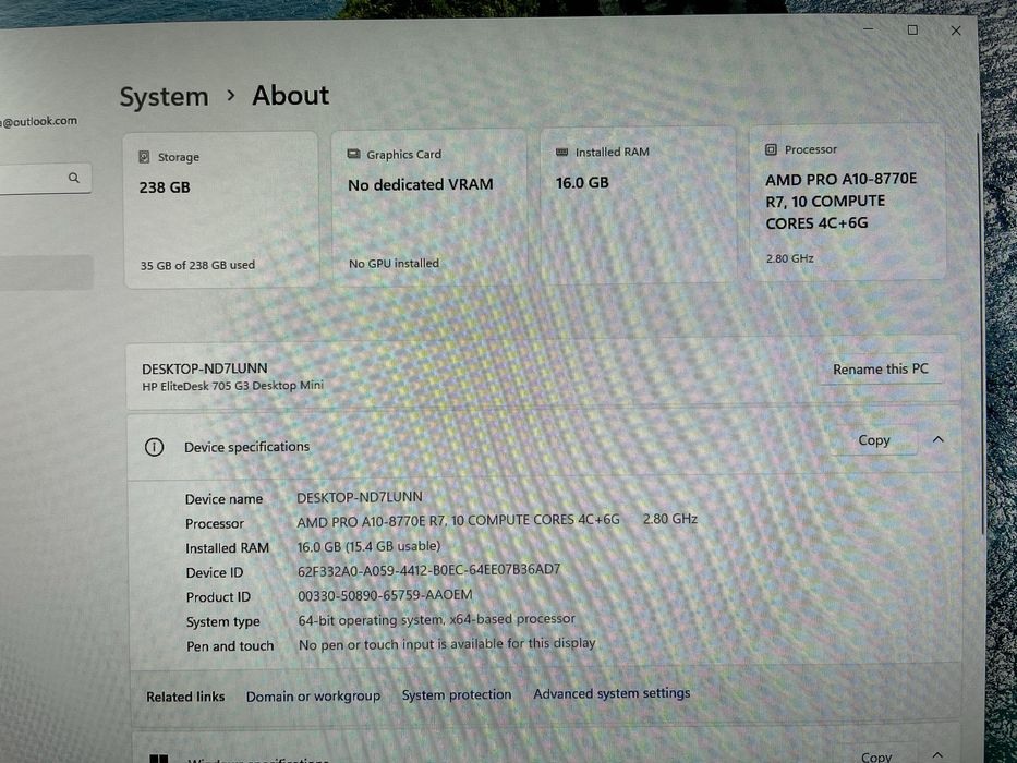 HP EliteDesk 705 G3 mini pc