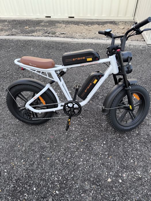 Bicicleta electrica dual battery ENGWE M20