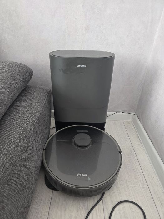 робот-пылесос Dreame