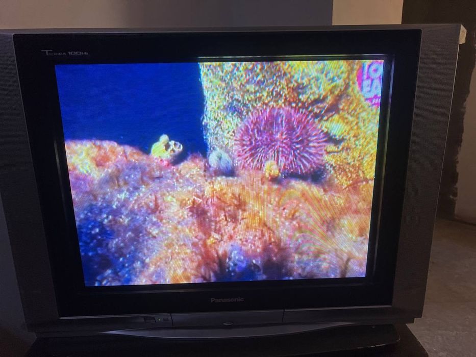 Продам рабочий телевизор