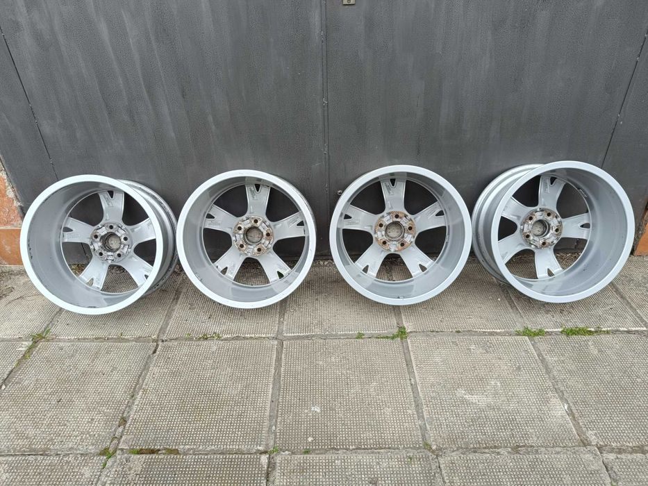 ОРИГИНАЛНИ джанти 17 ' цола 5x112 АУДИ / AUDI Volkswagen Skoda ET38 7,5J 66.6