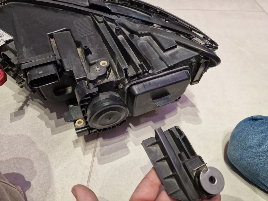 Far dreapta VW Pasat B8 2017 High LED Adaptiv