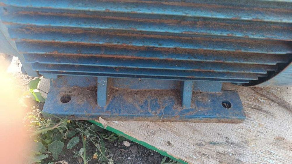 Электродвигатель