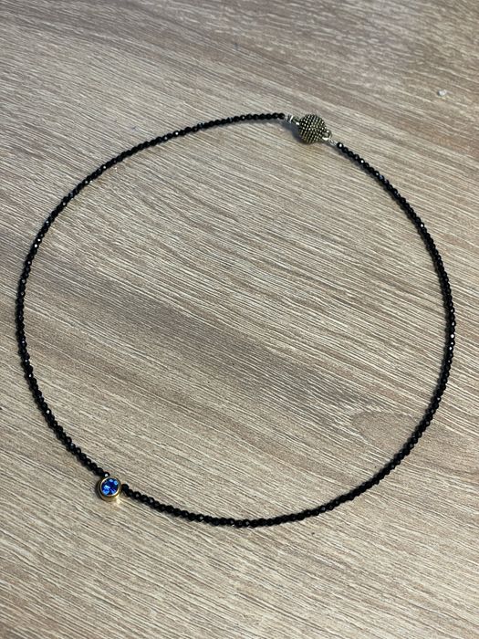 Колие / чокър от черен спинел