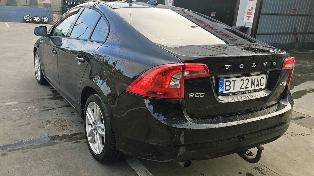 VOLVO S60 2011 — imagine 3