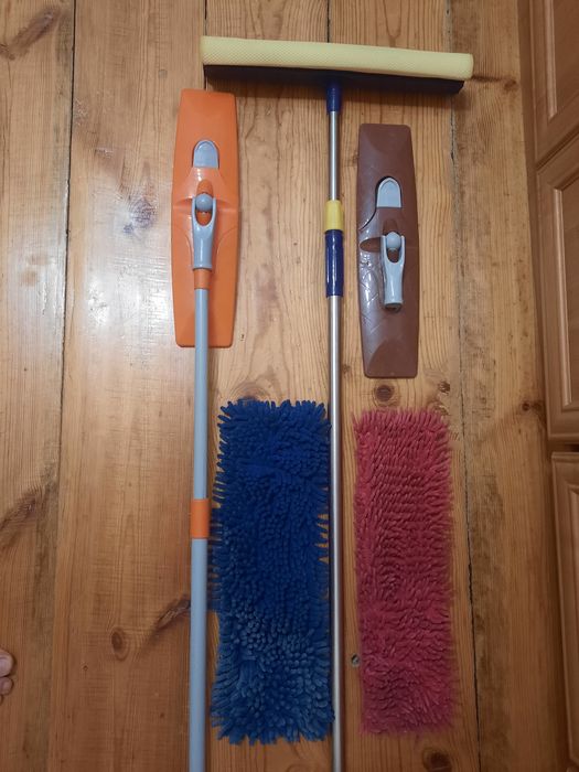 Щётка для окон (3 м )и две швабры