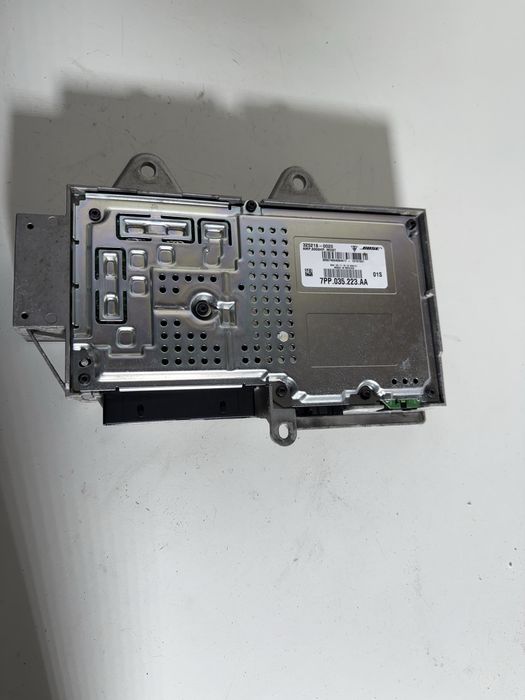 Усилвател Bose за porsche cayenne panamera