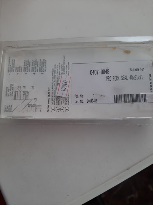 Продам сальник на вилку 48×61×11