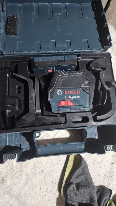 ЛАЗЕРНЫЙ УРОВЕНЬ Bosch с Приемником