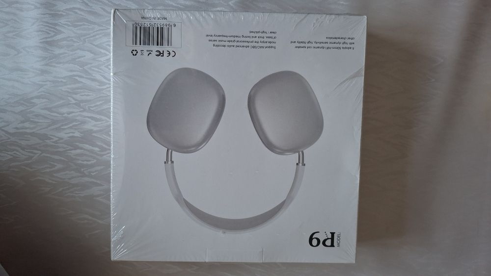 Наушник новый в упаковке