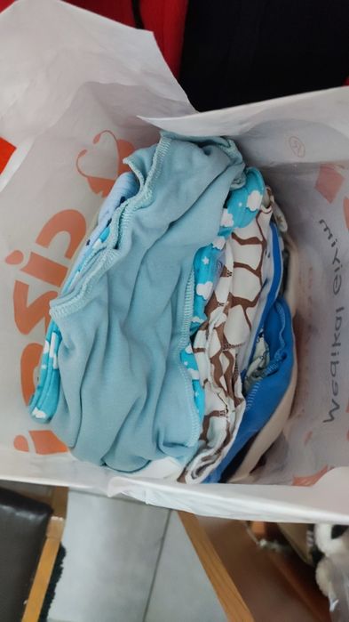 Отдам пакет вещей для новорожденных