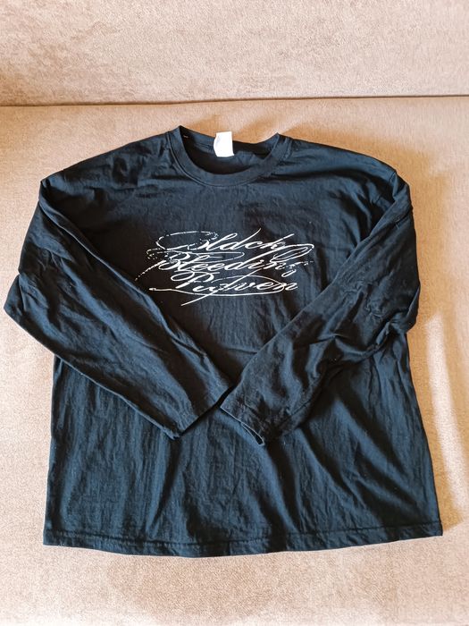 продам лонгслив размер л-ка