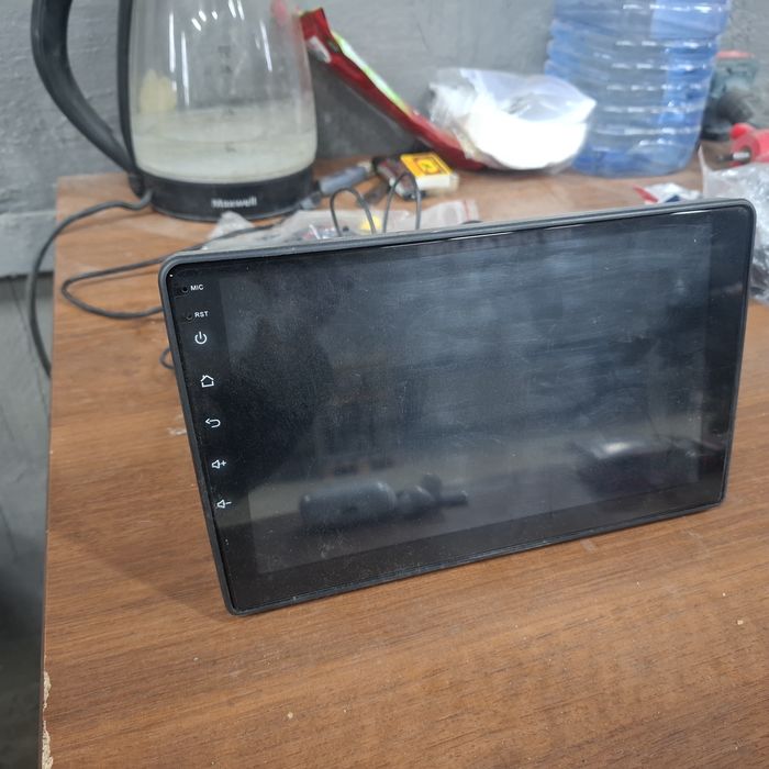 Продам магнитолу андроид 9