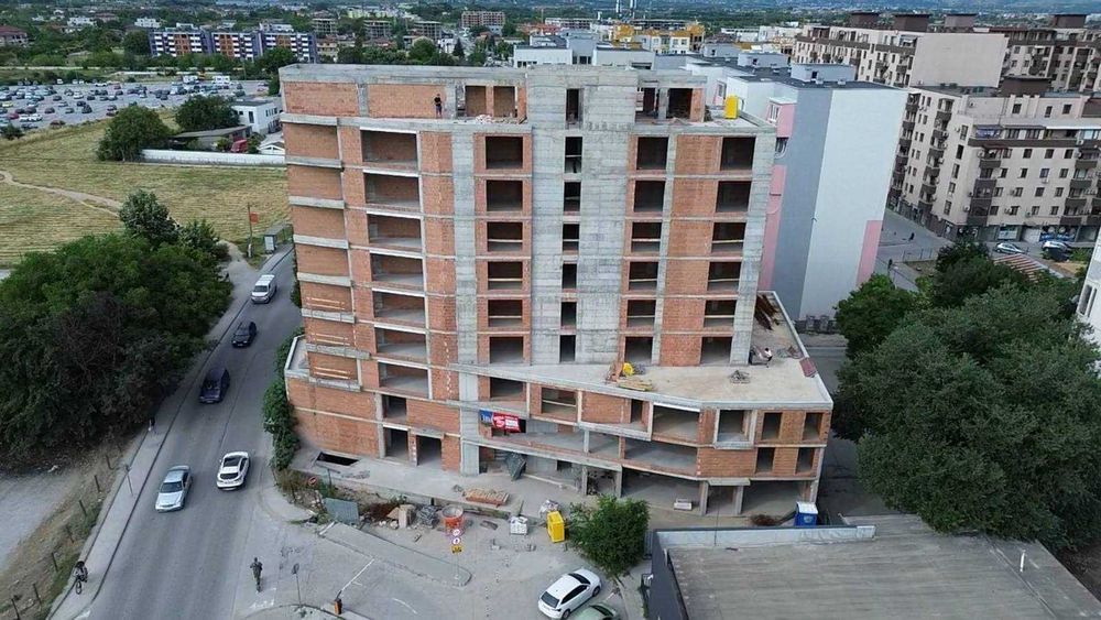 Апартамент с 3 спални в Кючук Париж от ИНВЕСТИТОР