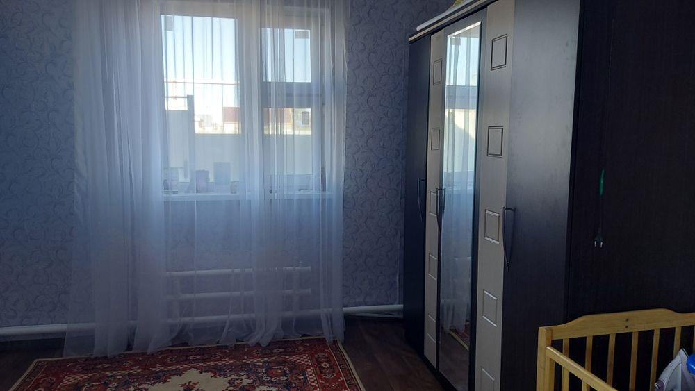 Үй сатылады,сауда бар