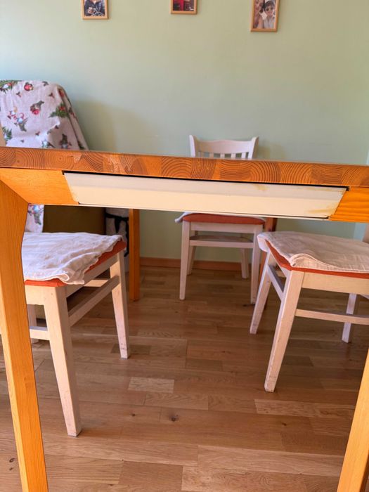 Маса от масивно дърво, IKEA