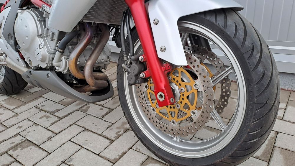 MotoFly Ploiesti vinde Kawasaki Er-6n 2006