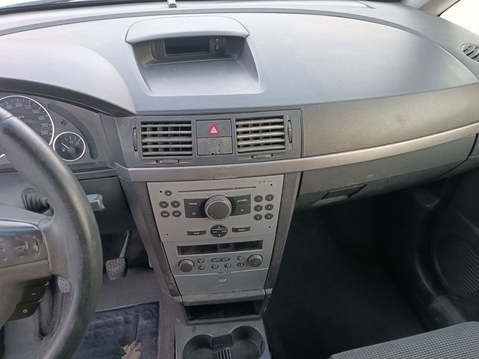 Опел Мерива 1.7 CDTI  на части