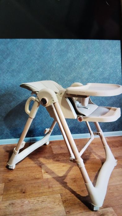 Стульчик для кормления.