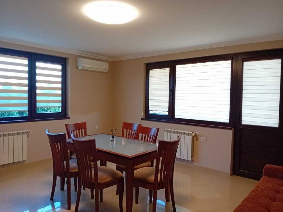 Дава се под наем Двустаен апартамент в София, Требич - 120 кв.м за 663 € - Снимка #2