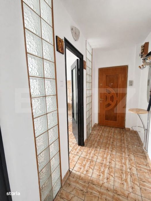Apartament spatios 3 camere, 69 mp, mobilat, Deva