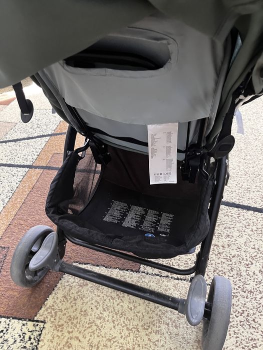 Продается детская коляска Joie