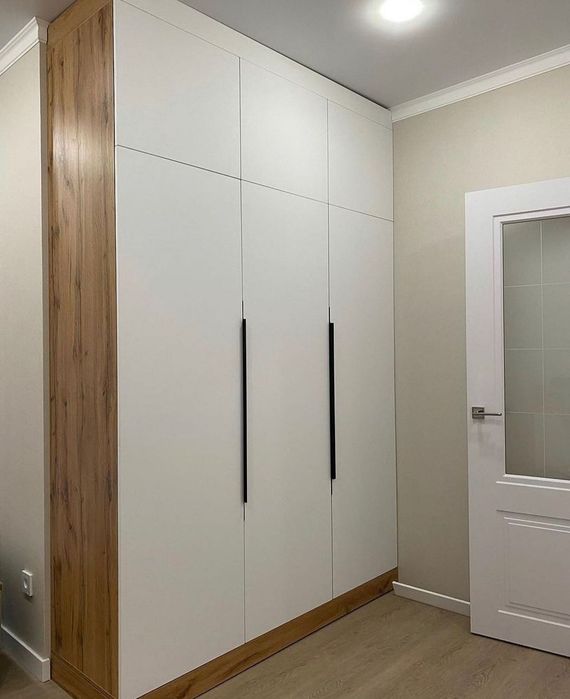 Шкаф купе прихожка!