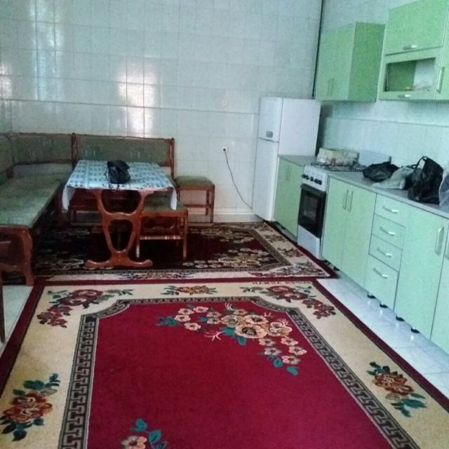 Yuqori chirchiqda 8 sotixli dacha xovli sotiladi